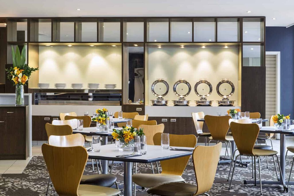 Pelligra-Melbourne-Building-Construction-Development-10-14-Centre-Road-Melbourne-Airport-4